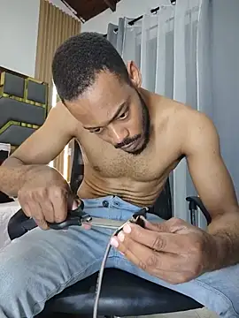 Oliver_bigblack_cock Webcam-Show