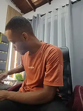 Oliver_bigblack_cock's Webcam Show