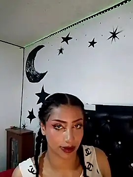 XXX chat uživo modela KattyBerryX