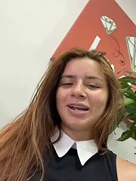 Jouemandannie's Live XXX Chat