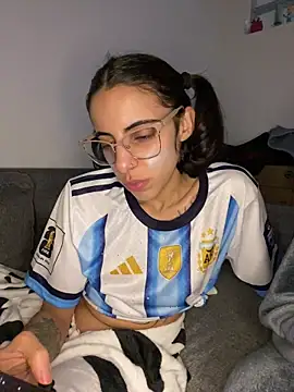 Poison_Ivy_29's Webcam Show