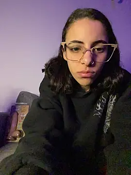 Poison_Ivy_29 Show in webcam