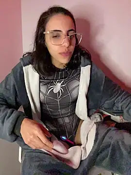 Poison_Ivy_29's Webcam Show