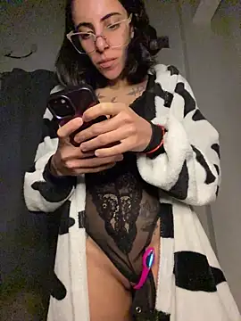 צ'אט XXX בשידור חי של Poison_Ivy_29