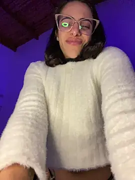 Poison_Ivy_29 live XXX chat