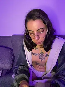 Živý XXX chat Poison_Ivy_29