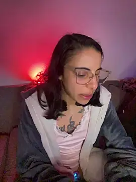 Poison_Ivy_29 Chat XXX in diretta