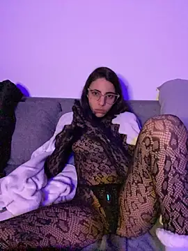 Show de Poison_Ivy_29 na webcam