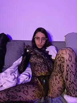Poison_Ivy_29 Adlı Modelin Web Kamerası Şovu