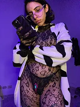 Poison_Ivy_29 Live XXX-chat