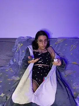 دردشة Poison_Ivy_29 الجنسية المباشرة