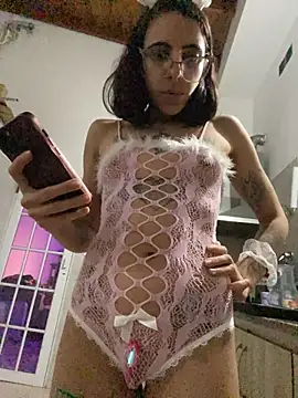 عرض كام Poison_Ivy_29