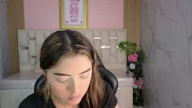 veronicaa_s' Live XXX Chat