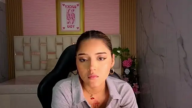 veronicaa_s' Live XXX Chat