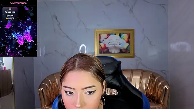 veronicaa_s' Live XXX Chat
