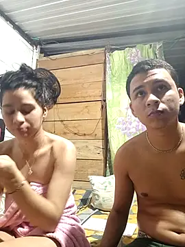 Pokazy przed kamerką – Sophia_Noahh