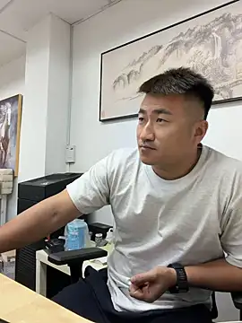 Cunzhangshibage02 在線直播表演