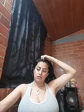 XXX chat uživo modela Alexandrina