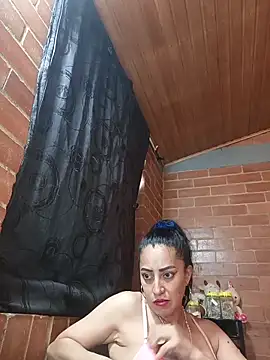 Alexandrina Adlı Modelin Canlı XXX Sohbeti
