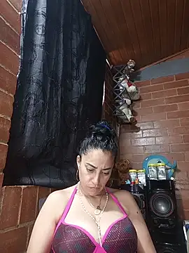 Alexandrina 라이브 XXX 채팅