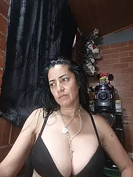 Alexandrina Chat XXX in diretta