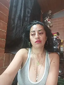 צ'אט XXX בשידור חי של Alexandrina