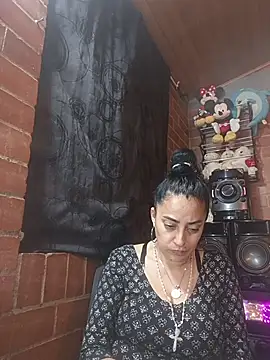 Alexandrina 现场XXX聊天