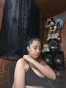 XXX chat uživo modela Alexandrina