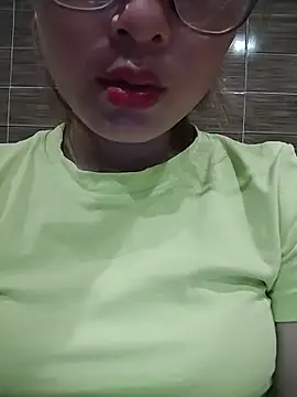 candy_flo 在線直播表演