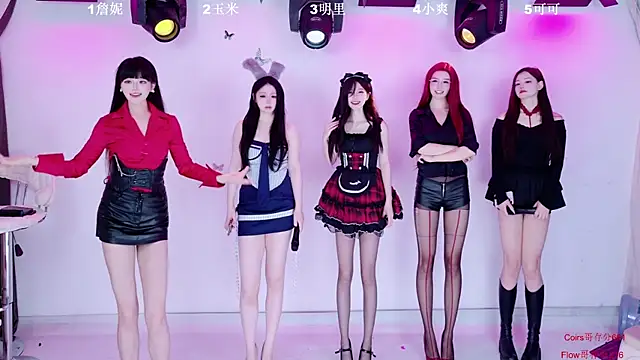 LOVE-001のウェブカメラショー