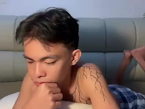 hottasianboy Pertunjukan Webcam