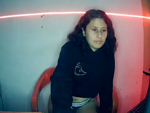 Онлайн чат Zoey09