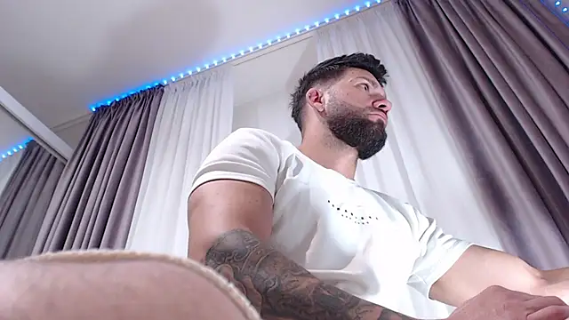 Aryanaian91n Webbikameraesitys