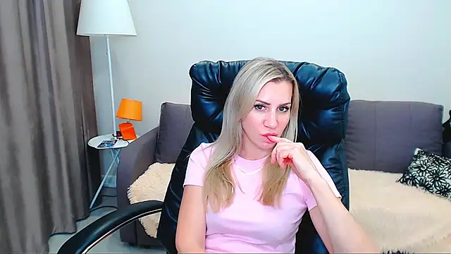 Polina-Ray Webcam show