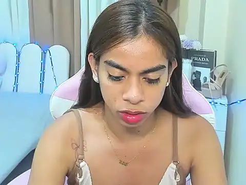 BigCockErichn Webbikameraesitys