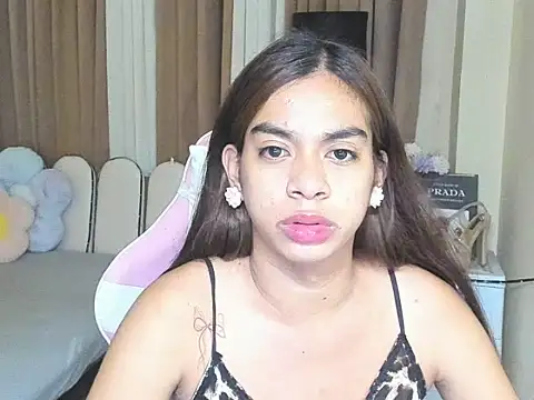 Webkamerová show BigCockErich