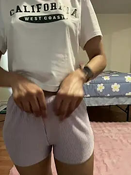 צ'אט XXX בשידור חי של karlatiburcio