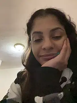 karlatiburcio's Live XXX Chat