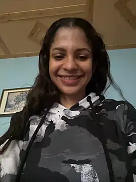 karlatiburcio's Live XXX Chat