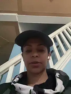 karlatiburcio XXX чат на живо