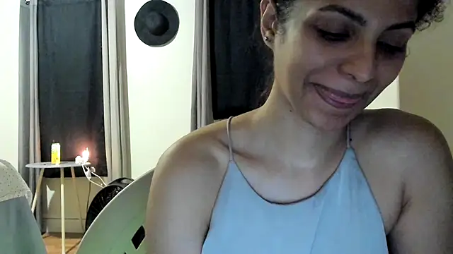 karlatiburcio's Webcam Show