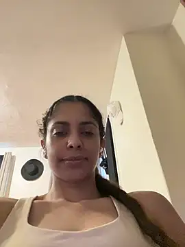 karlatiburcio Show in webcam