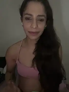 Show modela karlatiburcio na web-kameri