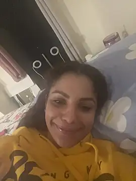 צ'אט XXX בשידור חי של karlatiburcio