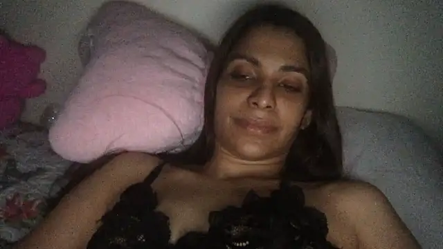 karlatiburcio Show in webcam