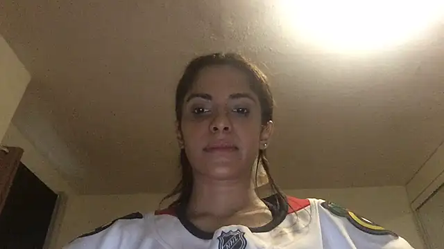 צ'אט XXX בשידור חי של karlatiburcio
