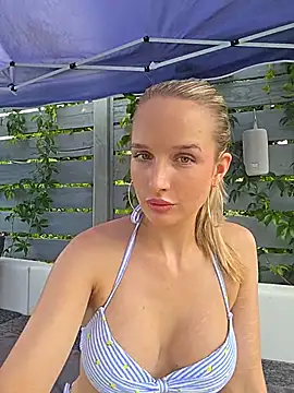 Chat XXX en directo de Skinny_LunaValentina