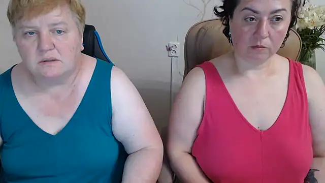 Show modela Lindy-Jeanie na web-kameri