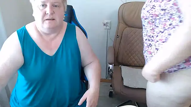 Вебкам-шоу Lindy-Jeanie