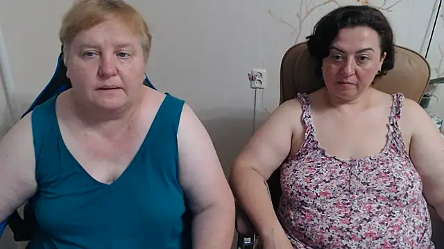 Show modela Lindy-Jeanie na web-kameri